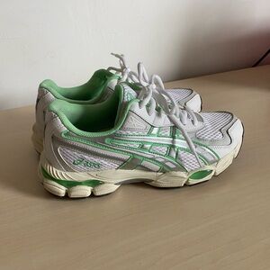 Asics GEL-NYC 2055 W 7.5 / M 6 Green